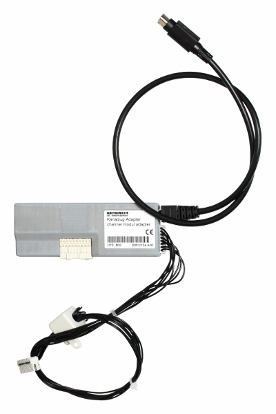 Eski UFO/UFM 3xx Modüllerini yeni UFG 810 kasaya takmak için Adaptör Kiti 